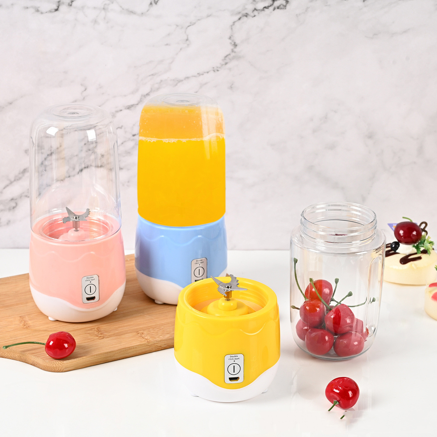 Portable Blender Home Mini Fruit Juicing Cup Kitchen Gadgets - Image 4