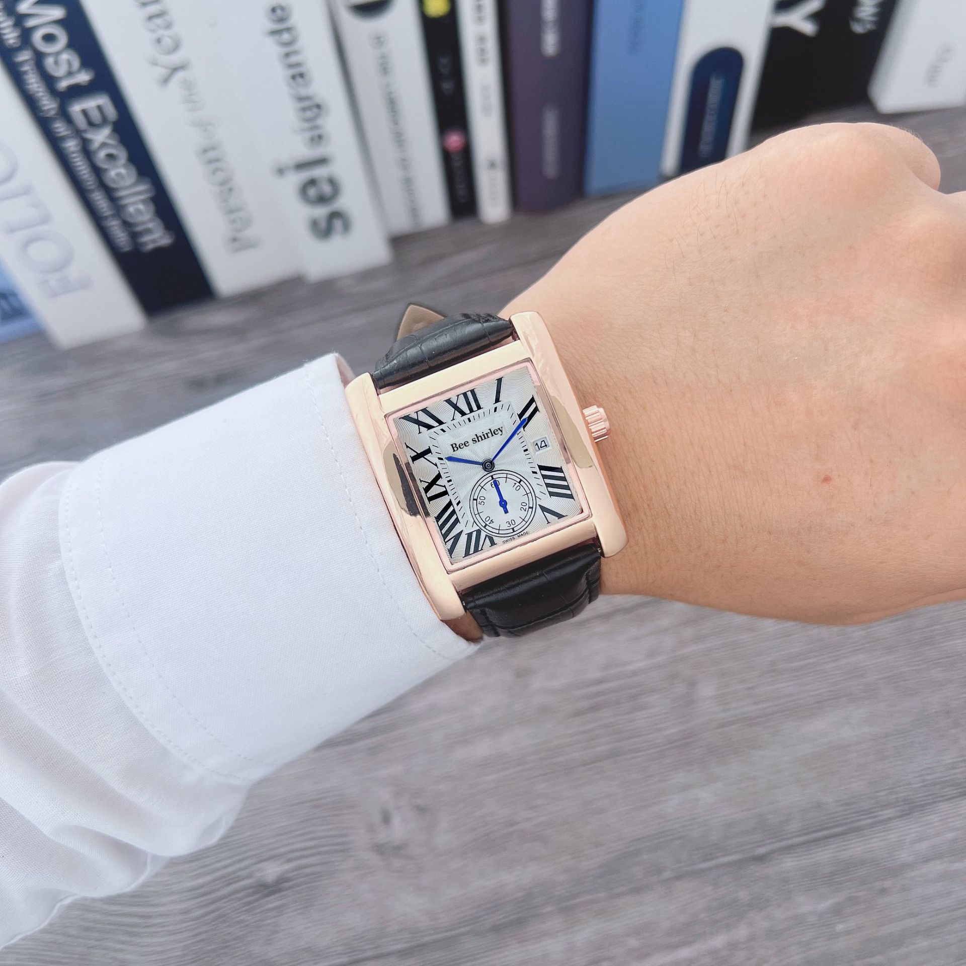 Square Quartz Watch Tank Men - Image 4